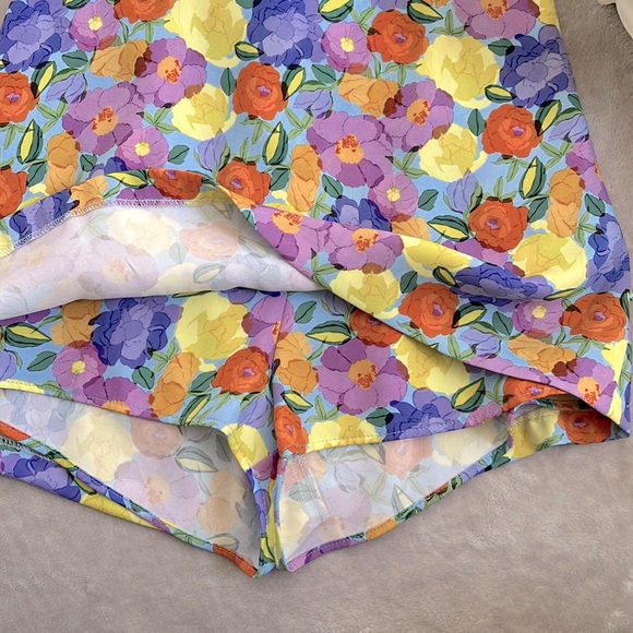 ZARA- Backless floral romper mini ( skort / dress ) - Picture 6 of 9